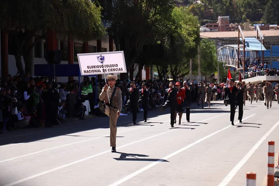 1er puesto en desfile 2023